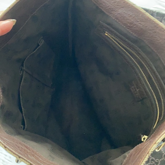 Gucci purse - Picture 8 of 13
